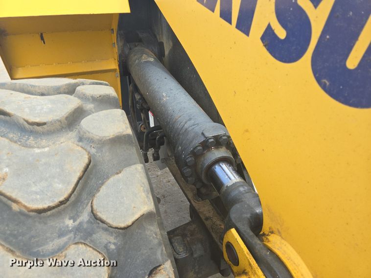 image for item LG9008 2012 Komatsu WA320-6 wheel loader