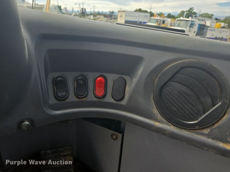 image for item LG9008 2012 Komatsu WA320-6 wheel loader