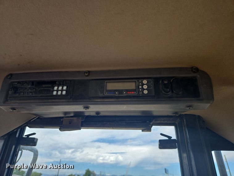 image for item LG9008 2012 Komatsu WA320-6 wheel loader