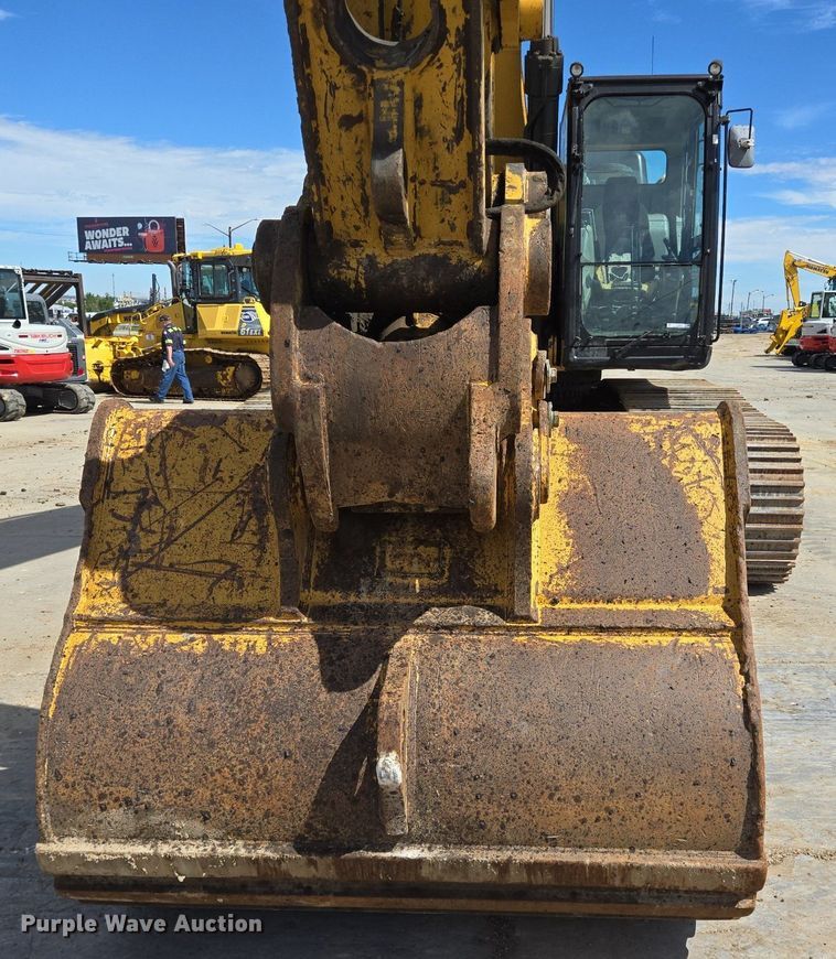 image for item LG9009 2013 Caterpillar  349EL excavator