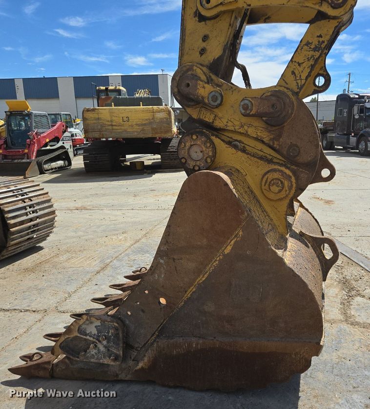 image for item LG9009 2013 Caterpillar  349EL excavator