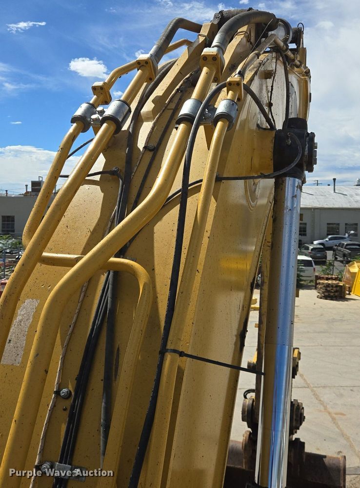 image for item LG9009 2013 Caterpillar  349EL excavator