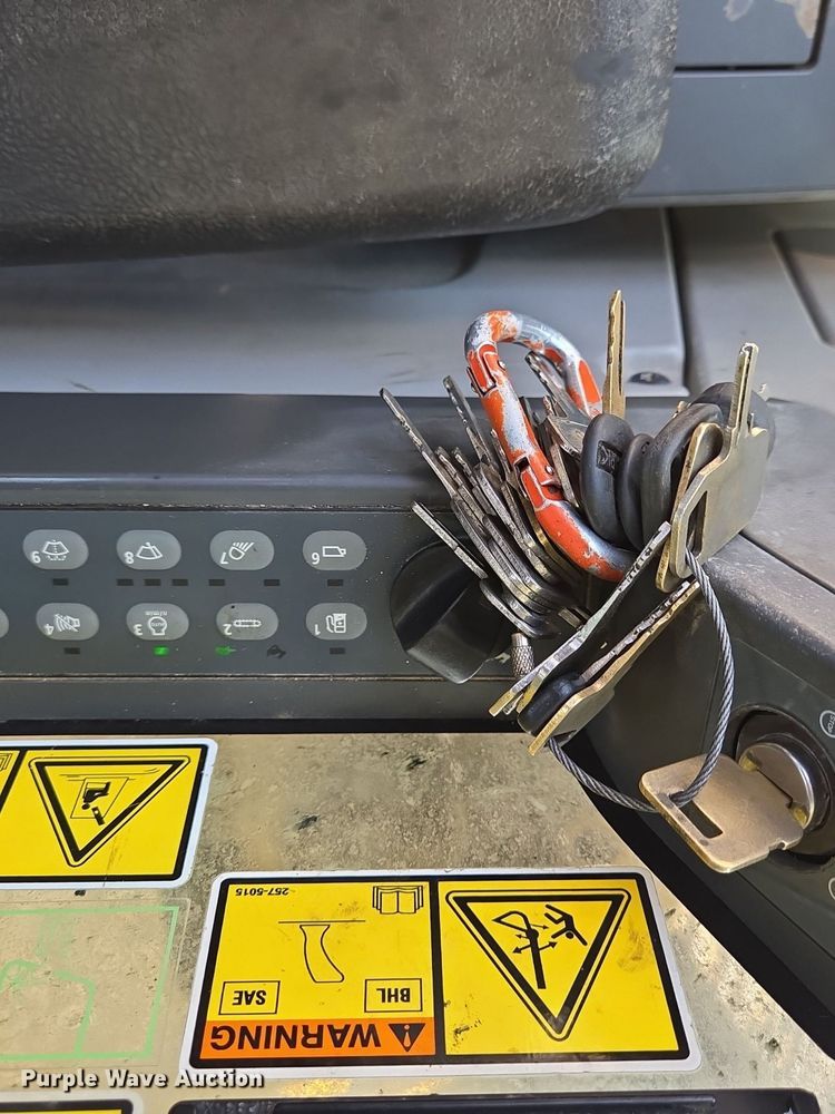 image for item LG9009 2013 Caterpillar  349EL excavator