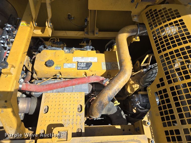 image for item LG9009 2013 Caterpillar  349EL excavator