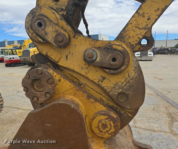 image for item LG9011 2015 Caterpillar 349FL excavator