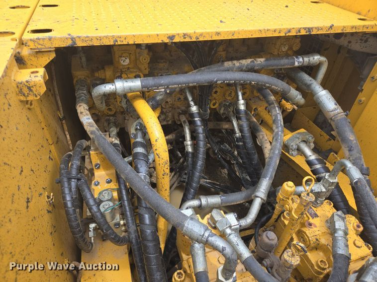 image for item LG9011 2015 Caterpillar 349FL excavator