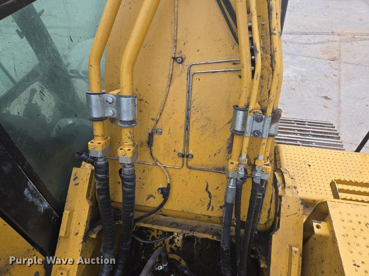 image for item LG9011 2015 Caterpillar 349FL excavator