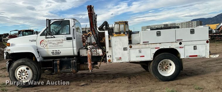 image for item LG9013 1991 GMC TopKick C6500 crane truck