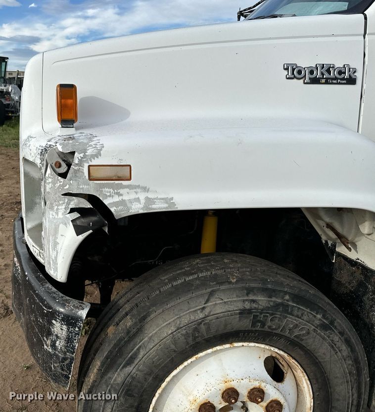 image for item LG9013 1991 GMC TopKick C6500 crane truck