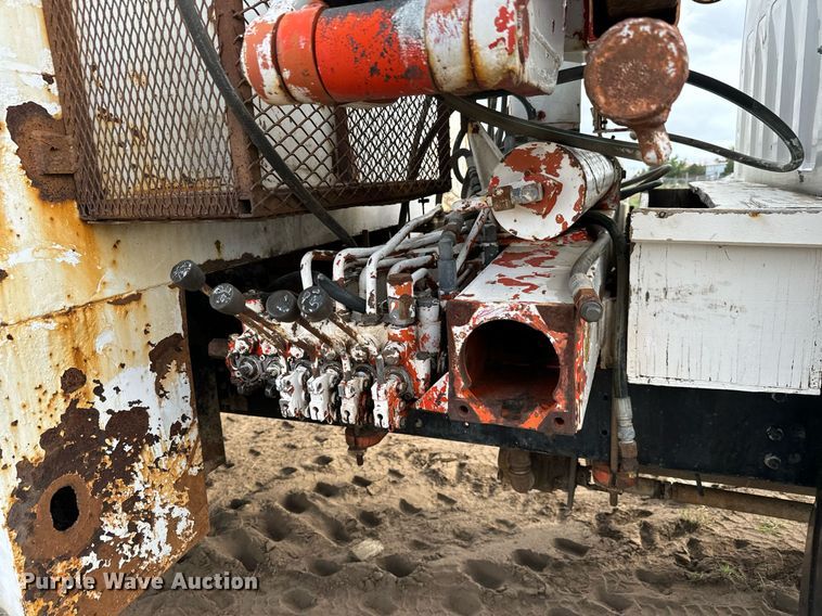 image for item LG9013 1991 GMC TopKick C6500 crane truck