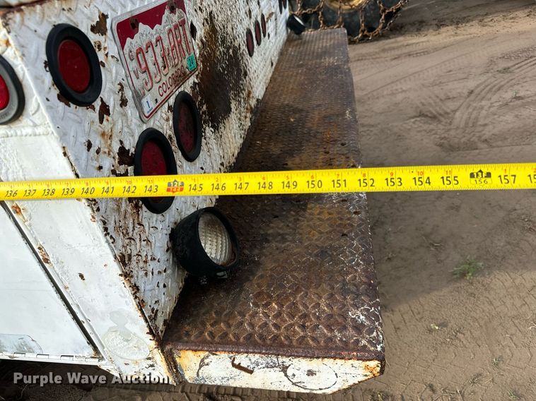 image for item LG9013 1991 GMC TopKick C6500 crane truck