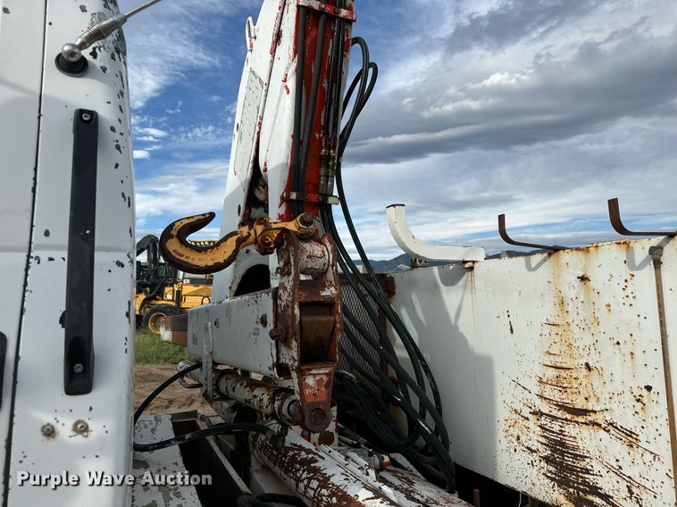 image for item LG9013 1991 GMC TopKick C6500 crane truck