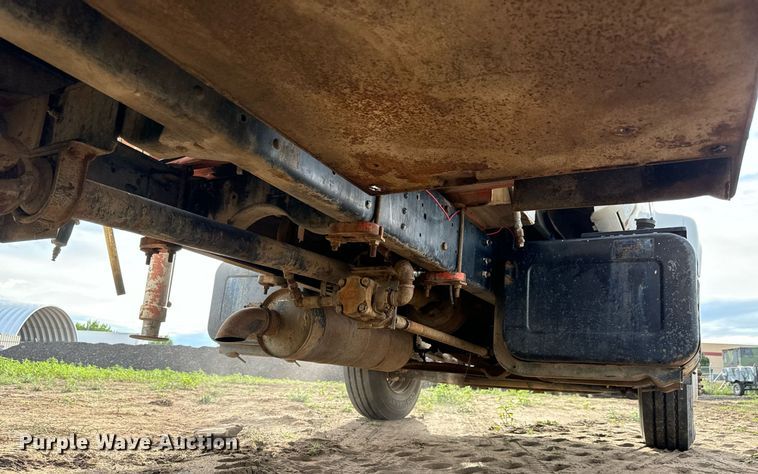 image for item LG9013 1991 GMC TopKick C6500 crane truck