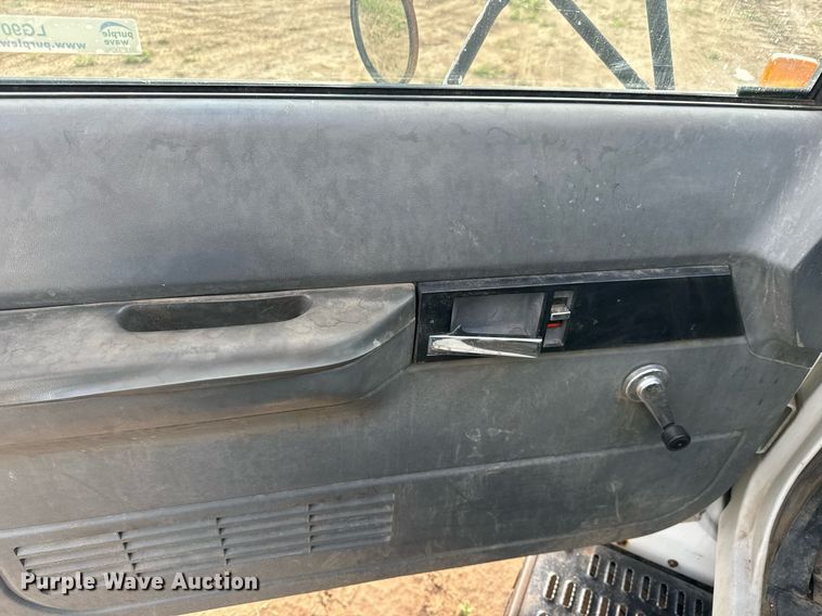 image for item LG9013 1991 GMC TopKick C6500 crane truck