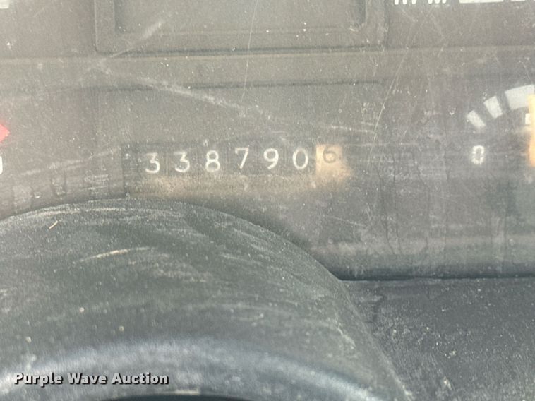 image for item LG9013 1991 GMC TopKick C6500 crane truck