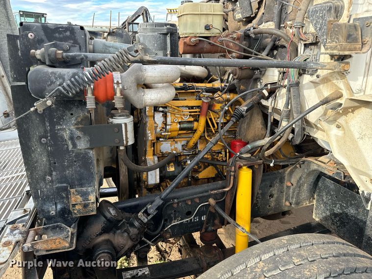 image for item LG9013 1991 GMC TopKick C6500 crane truck