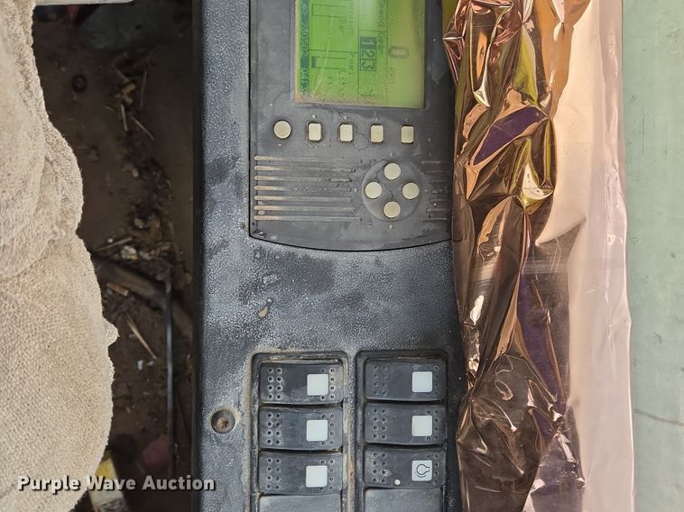 image for item LG9014 2001 Caterpillar 574 forwarder