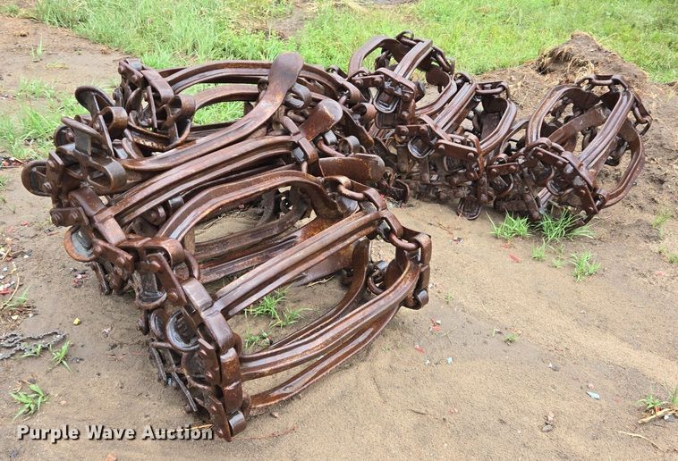 image for item LG9014 2001 Caterpillar 574 forwarder