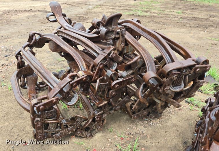 image for item LG9014 2001 Caterpillar 574 forwarder