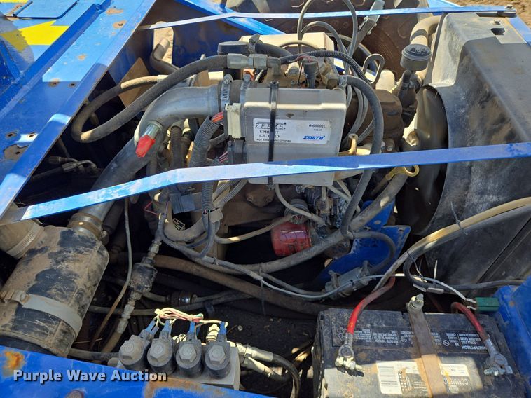 image for item LG9021 UpRight AB46RT boom lift