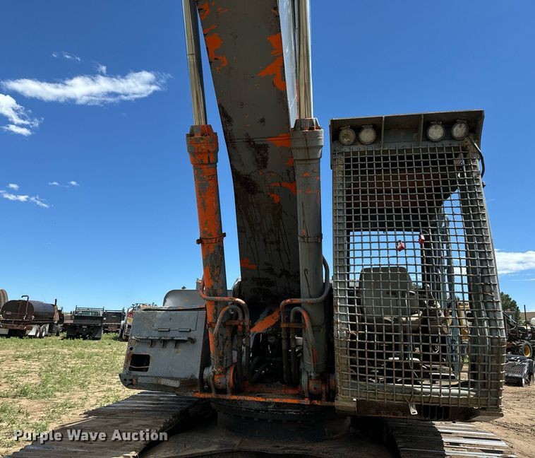 image for item LG9024 1997 Hitachi EX300LC-30 excavator