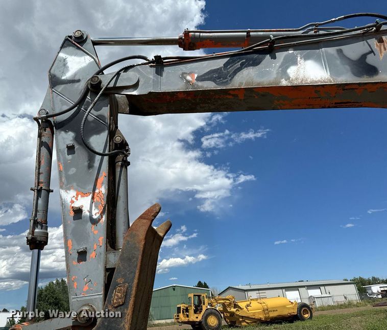 image for item LG9024 1997 Hitachi EX300LC-30 excavator