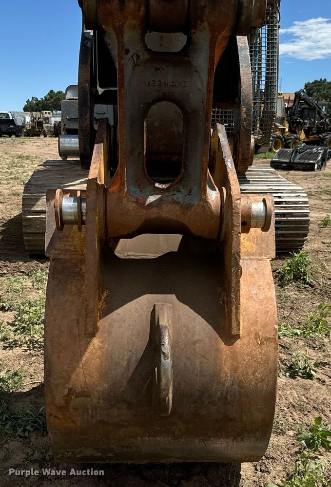 image for item LG9024 1997 Hitachi EX300LC-30 excavator