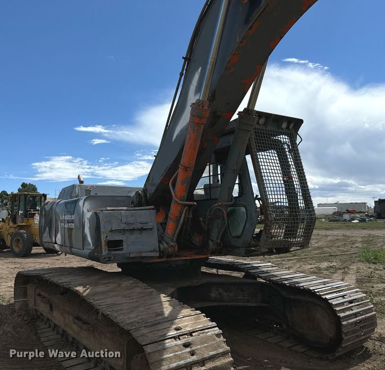 image for item LG9024 1997 Hitachi EX300LC-30 excavator