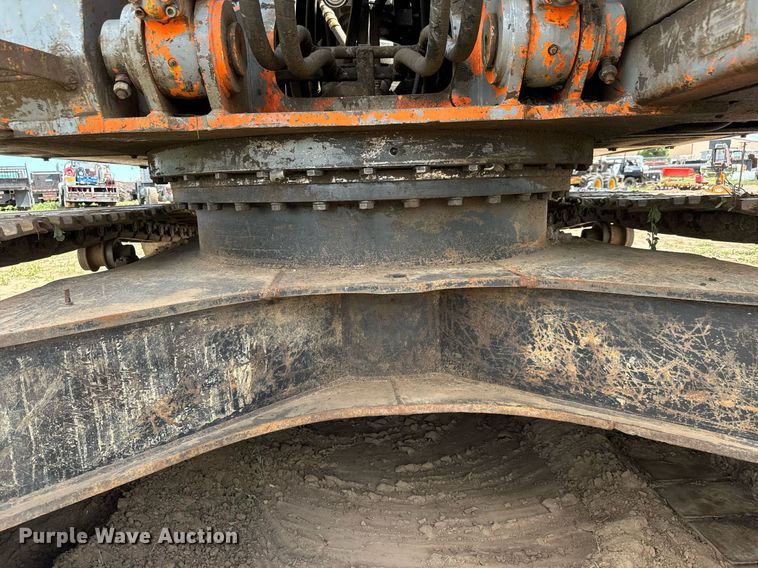 image for item LG9024 1997 Hitachi EX300LC-30 excavator