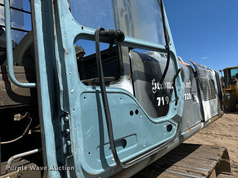 image for item LG9024 1997 Hitachi EX300LC-30 excavator