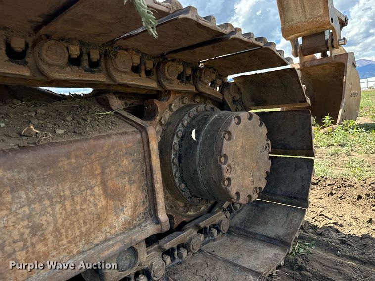 image for item LG9024 1997 Hitachi EX300LC-30 excavator