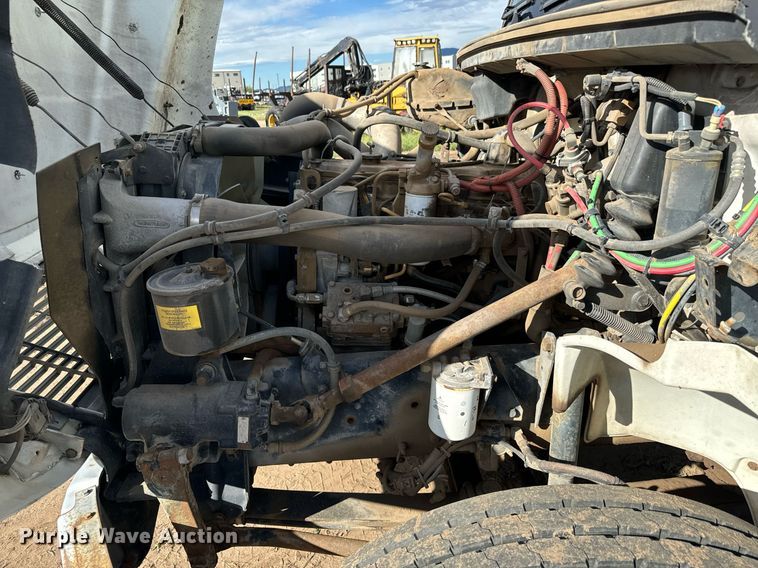 image for item LG9029 2001 Freightliner  FL70 dump flatbed truck