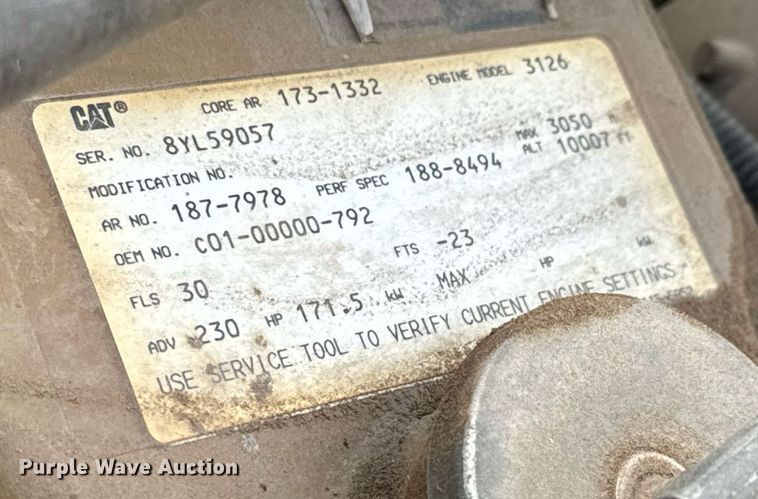 image for item LG9029 2001 Freightliner  FL70 dump flatbed truck