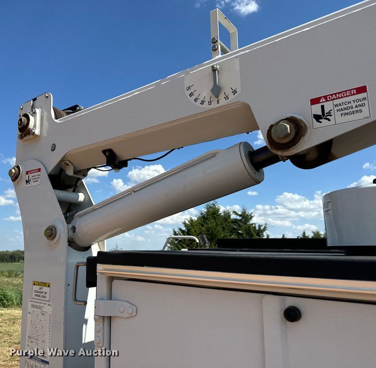 image for item MV9052 2015 Ford F550 Super Duty XL utility / service truck