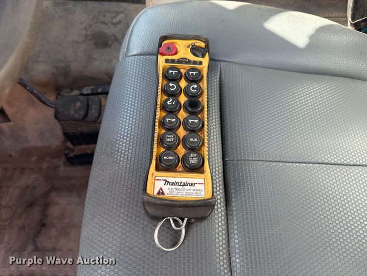 image for item MV9052 2015 Ford F550 Super Duty XL utility / service truck