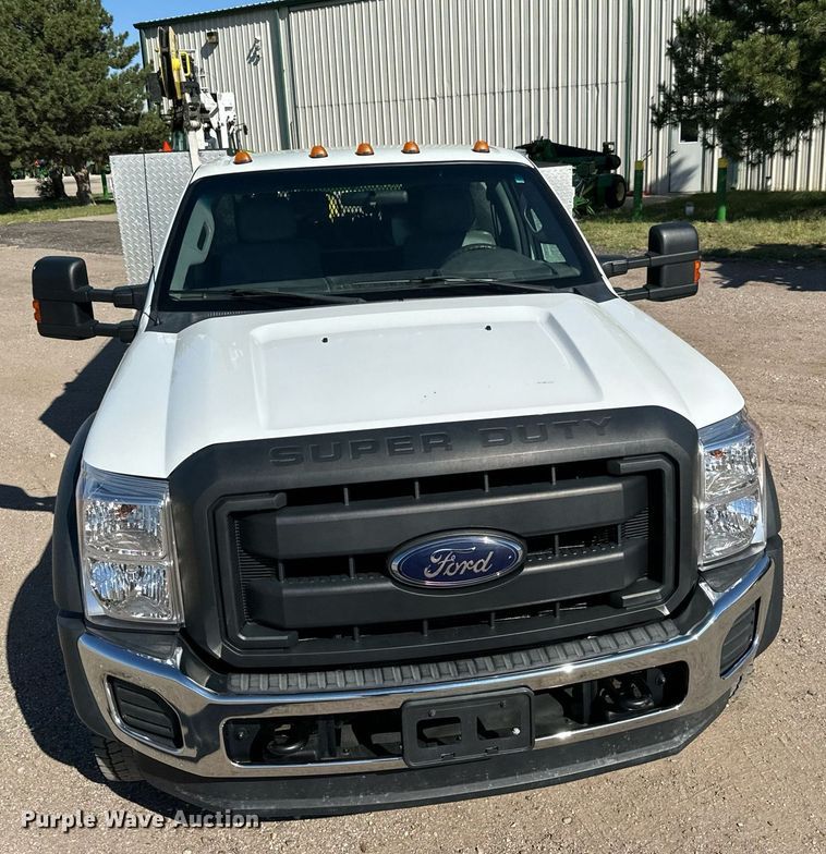 image for item MV9076 2012 Ford F550 Super Duty XL utility / service truck