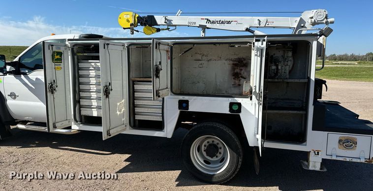 image for item MV9076 2012 Ford F550 Super Duty XL utility / service truck