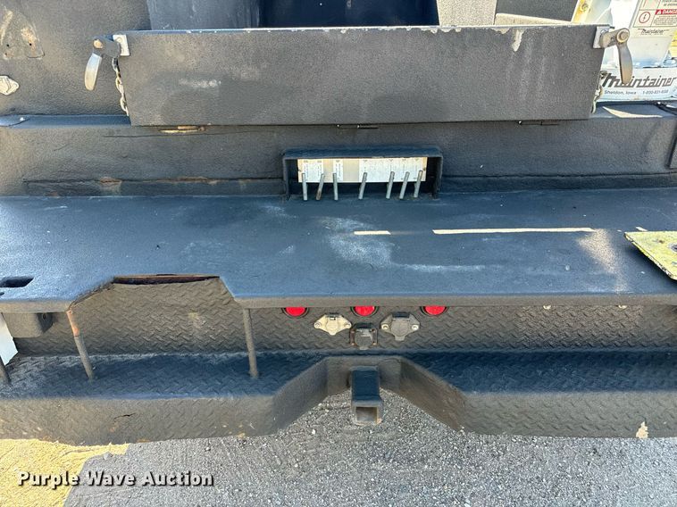 image for item MV9076 2012 Ford F550 Super Duty XL utility / service truck