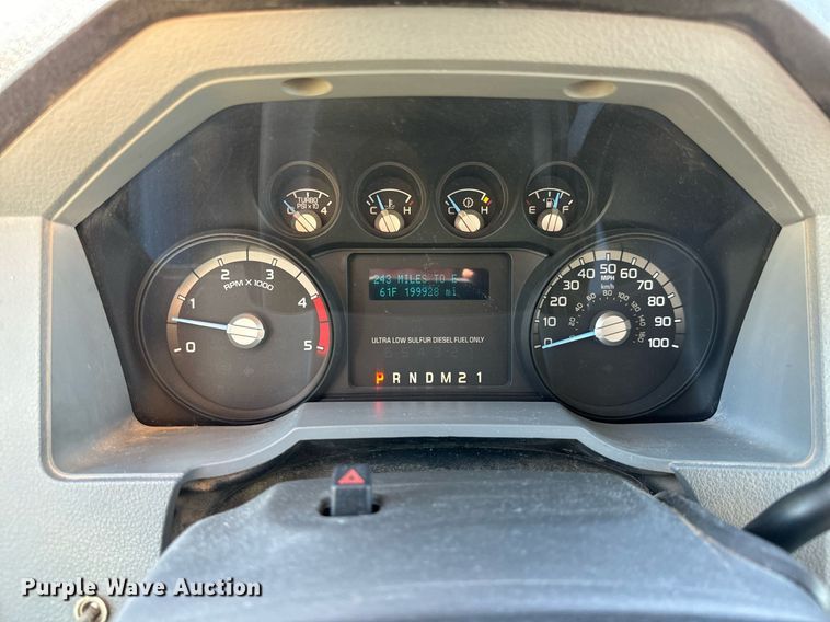 image for item MV9076 2012 Ford F550 Super Duty XL utility / service truck