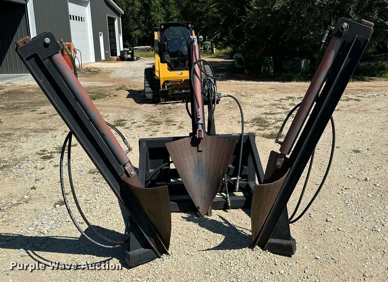 image for item MV9086 Shop built  skid steer tree spade