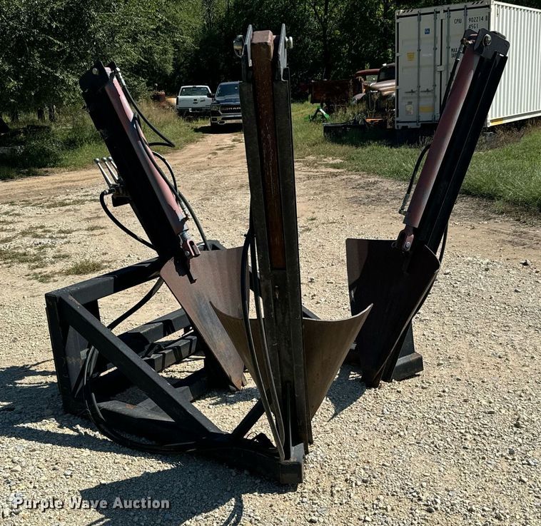 image for item MV9086 Shop built  skid steer tree spade