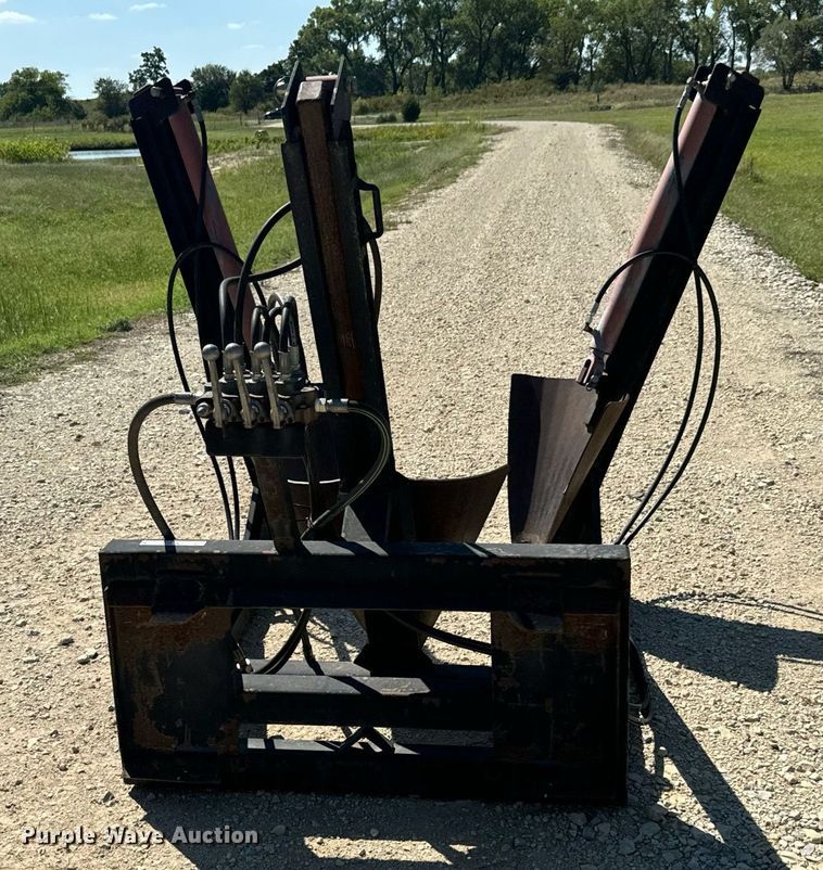 image for item MV9086 Shop built  skid steer tree spade
