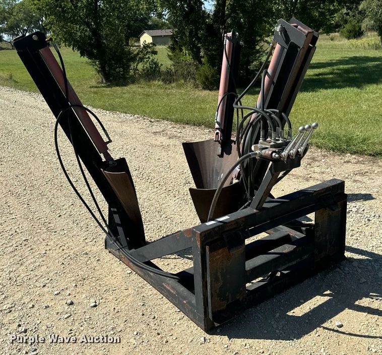 image for item MV9086 Shop built  skid steer tree spade