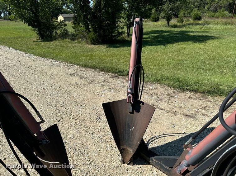 image for item MV9086 Shop built  skid steer tree spade