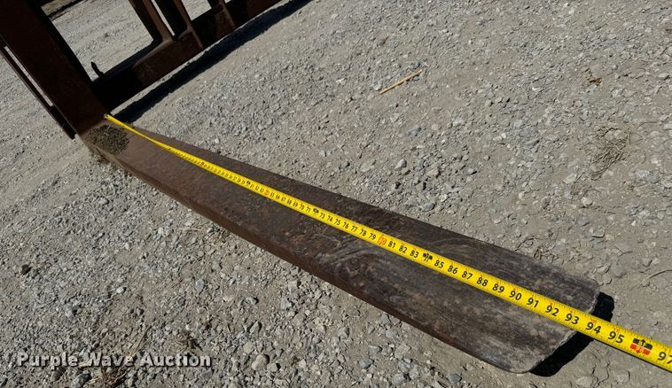 image for item MV9103 94