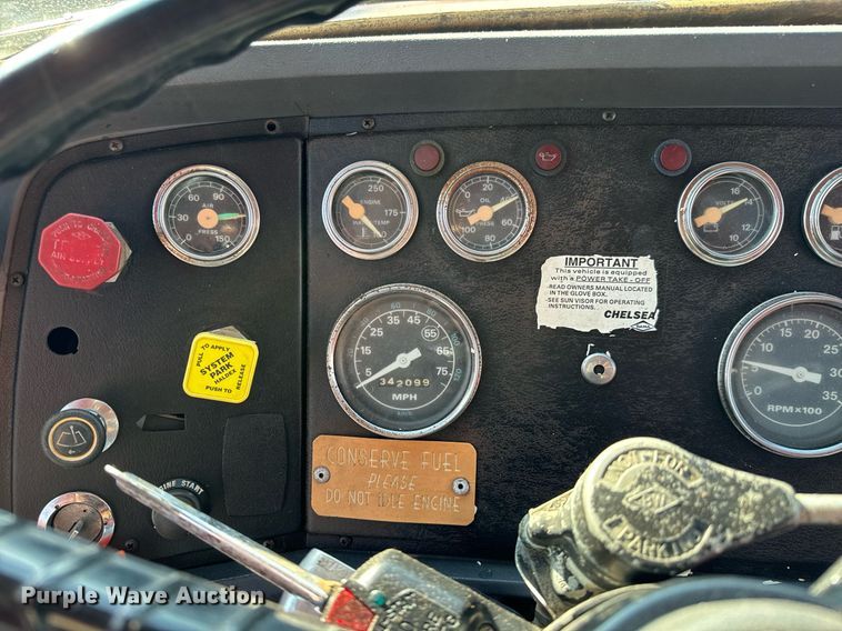 image for item MV9126 1984 Ford 9000 dump truck