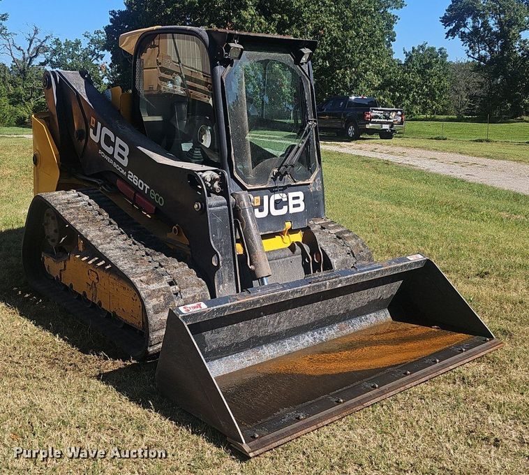 image for item NX9051 2016 JCB 260T tracked skid steer loader