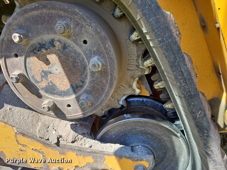 image for item NX9051 2016 JCB 260T tracked skid steer loader