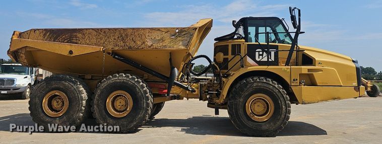 image for item NX9064 2013 Caterpillar  740B haul truck