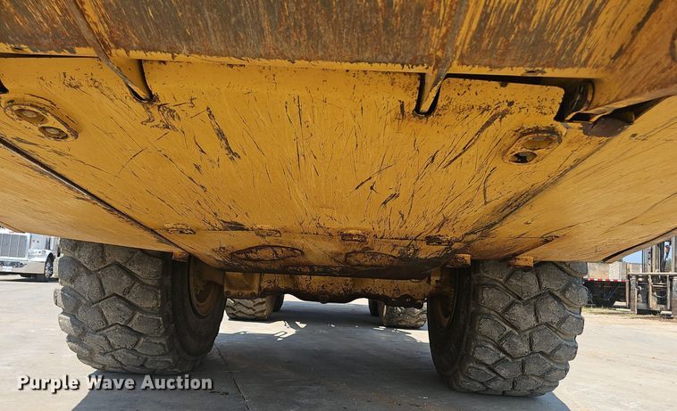 image for item NX9064 2013 Caterpillar  740B haul truck